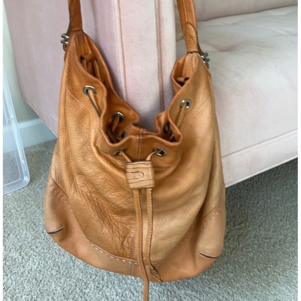 Cole han hobo bag